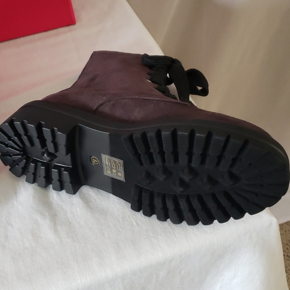 NEW Catherine Malandrino Champy Faux Suede Boot - Picture 8 of 11